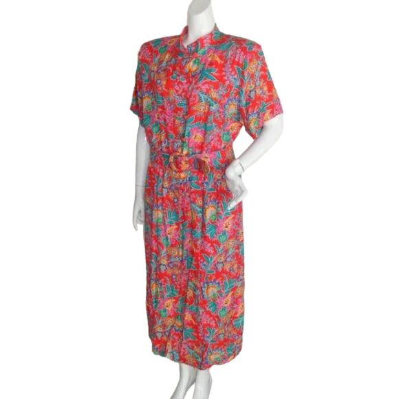 NORM THOMPSON Dress, Vintage 20, Red, Floral print, Matching Belt, Buttons - Picture 4 of 14